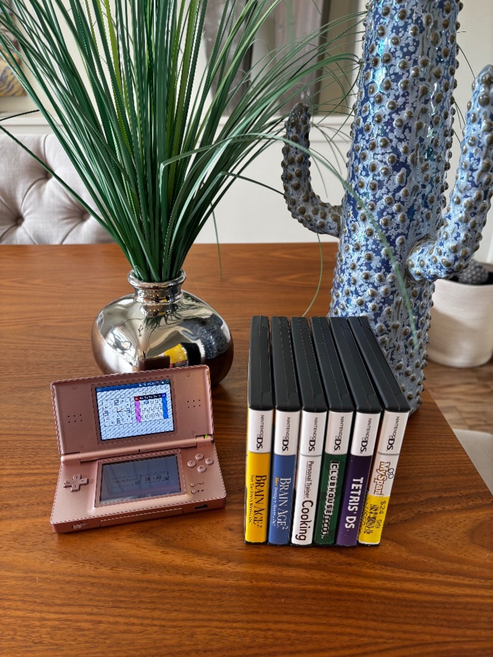 Nintendo DS Lite and Six Games